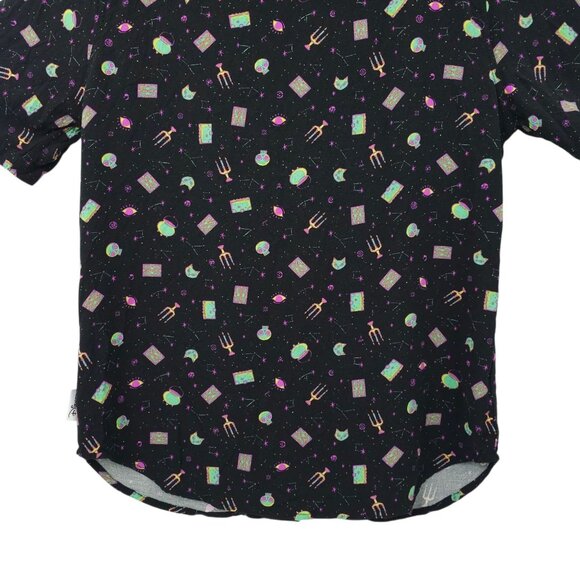Disney Hocus Pocus Button Front Woven Shirt Adult M Halloween Our Universe - Picture 13 of 16